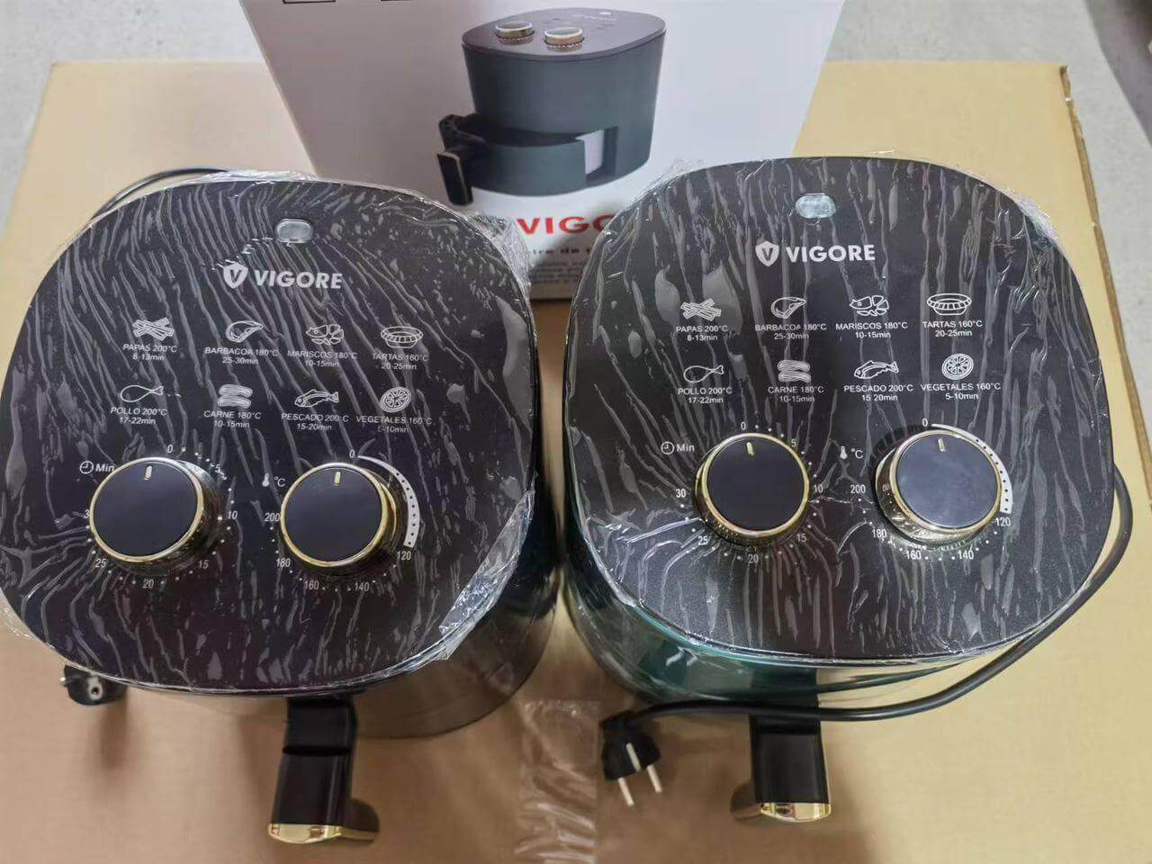 Junheng 4L Mechanical Air Fryer with manual temperature knobs